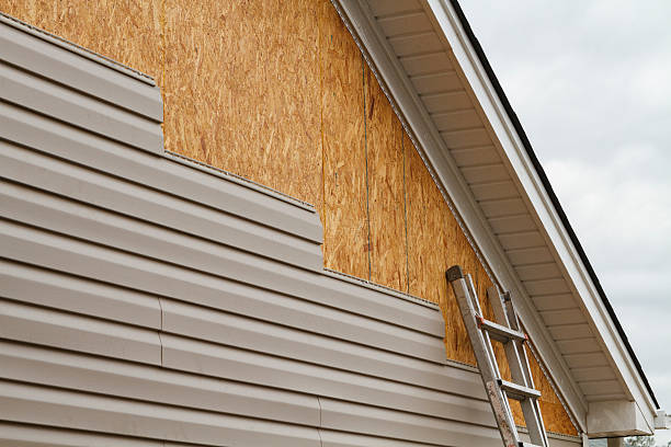 Professional Wood Siding technician working in Tall Timbers, MD